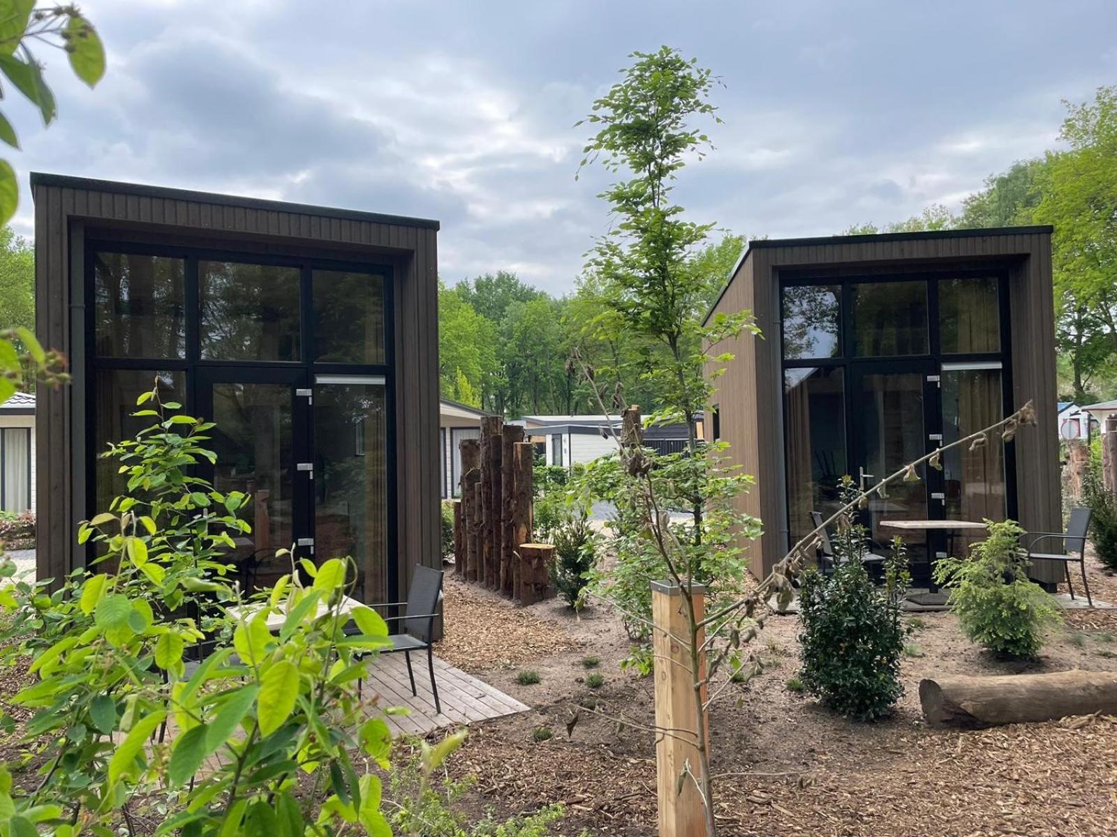Camping De Vinkenkamp Lieren 客房 照片
